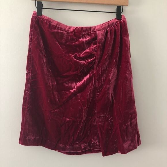 Anthropologie Connie Velvet Mini Skirt Raspberry Red Cherry Red NEW - Picture 2 of 7